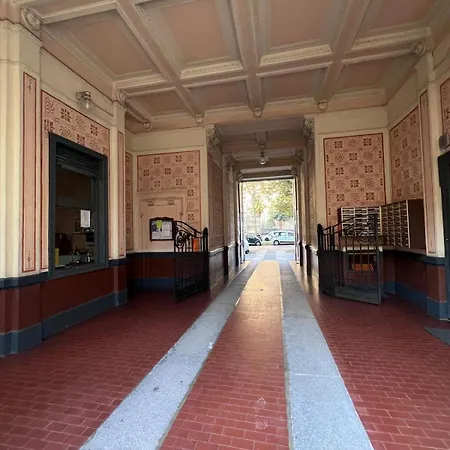 Апартаменты Kibilu - Via Valtellina - Quartiere Isola - Stazione Garibaldi - Monumentale - Vicinanze Brera Милан