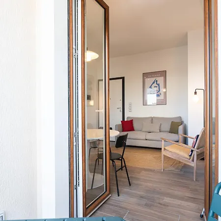 Moderno Bilocale Sui Navigli - Mirable Pm * Милан