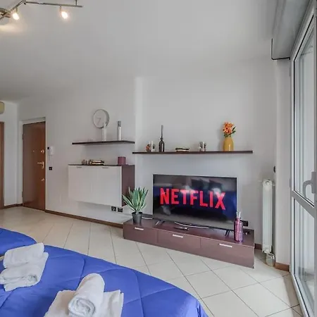 Near Duomo - Free Parking -terrace - Metro - Ac Appartamento *