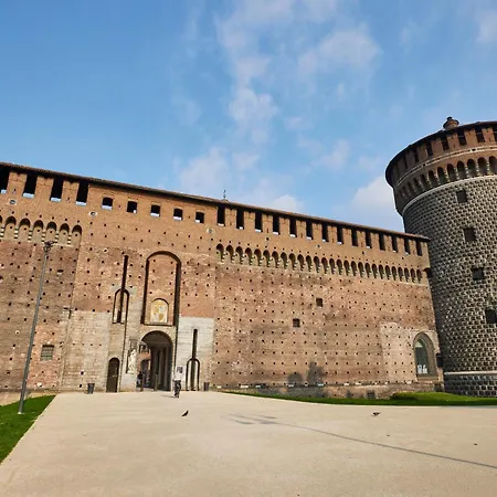 Cadorna Cityview Flat - Strategic Position In The Middle Of The Square