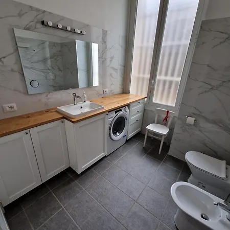 Apartament Homes & - Meravigli Den Mediolan