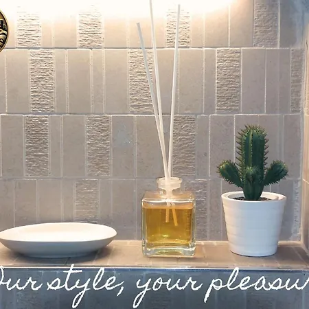 Navigli-san Babila New Attico Balcone Aria *