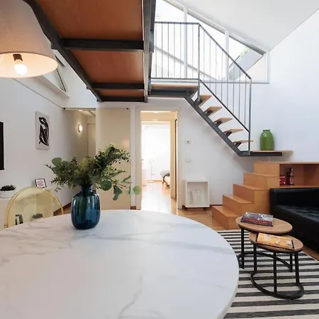 Urban House - Bright House Navigli Center Apartment