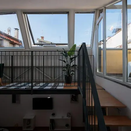 Urban House - Bright House Navigli Center Apartment