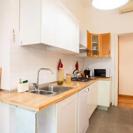 Apartament Porta Venezia - Duomo - Elegant Mediolan