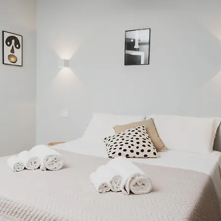 Tita's Design House
