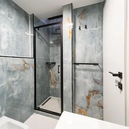 Rrrapido - Via Casale * Milan