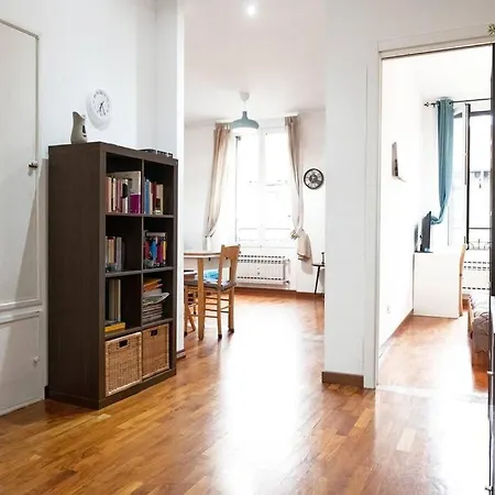 Corso Buenos Aires 2br Sofa Bed, M1 M2 Loreto, Milano