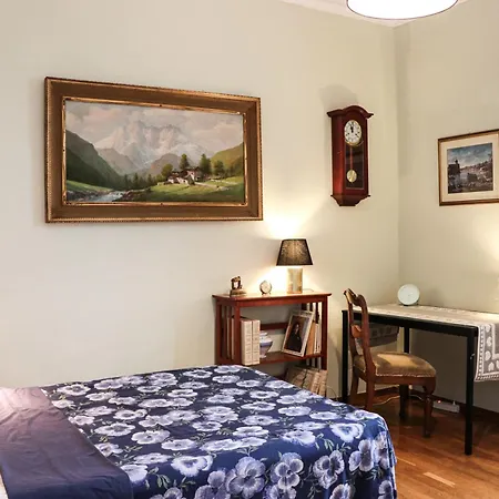 בית אירוח Lili House *