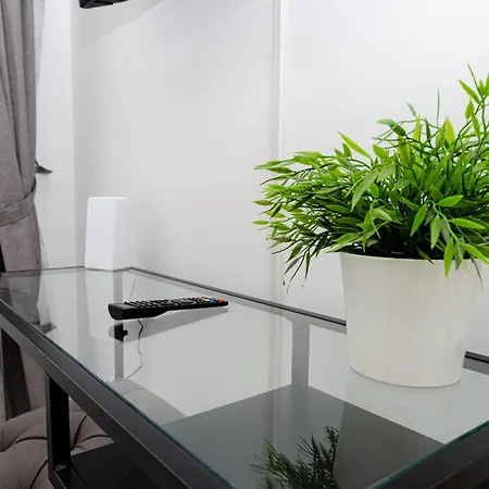 Vivimihome - Crespi House A 3 Minuti Dalla Metro *