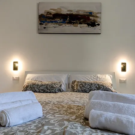 Vivimihome - Crespi House A 3 Minuti Dalla Metro *