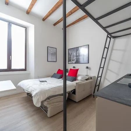 Stylish Loft In Porta Romana *
