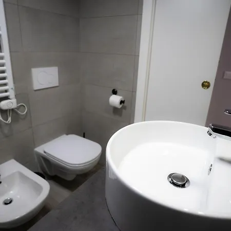 Appartamento The Cozy Corner - Feel At - M3 Maciachini *