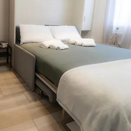 The Cozy Corner - Feel At - M3 Maciachini