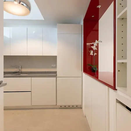 Ampio Bilocale Repubblica - Mirable Pm