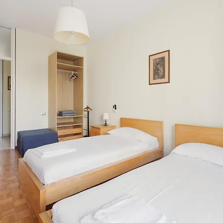 Stazione - Bilocale Con Cucina Separata Lejlighed