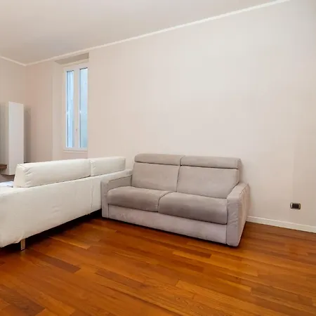 Settembrini - Vicino Stazione Διαμέρισμα