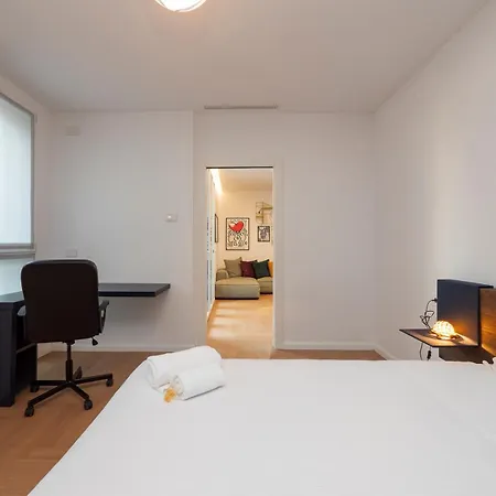 Luxury - Principe Eugenio 3 - 4 Piano Apartman