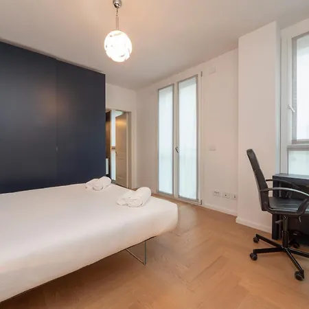 Luxury - Principe Eugenio 3 - 4 Piano Apartman *