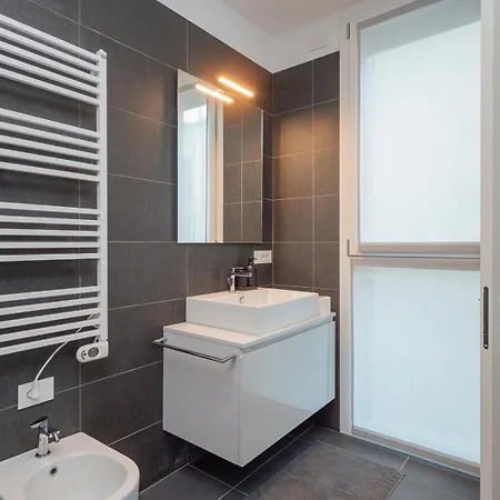 Luxury - Principe Eugenio 3 - 4 Piano Apartman *