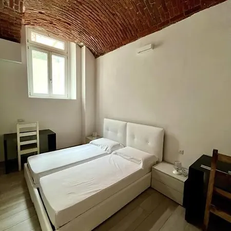 Apartment Immense Secret Cave