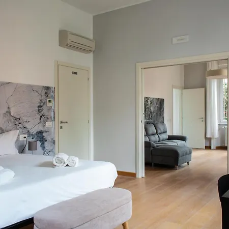 Rrrapido Holy And - Via Sardegna Maison d'hôtes 3*