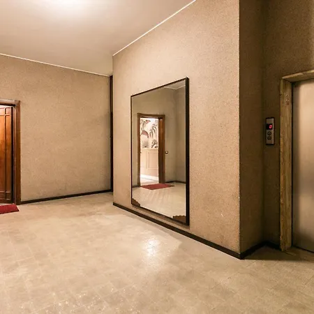 Mameli - M4 Tricolore Apartman Milánó