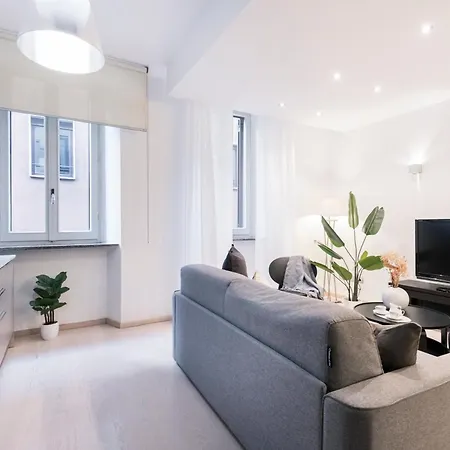 Easylife - Splendido Bilocale San Babila Duomo Milan