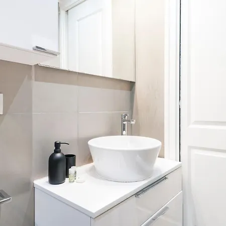 Apartment Easylife - Splendido Bilocale San Babila Duomo Milan