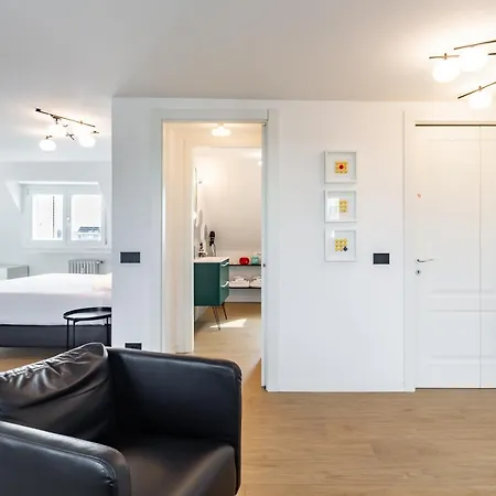 15 Min From Duomo & Brera Appartement Milaan