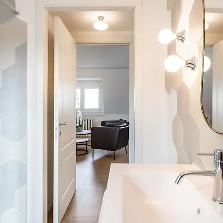 15 Min From Duomo & Brera