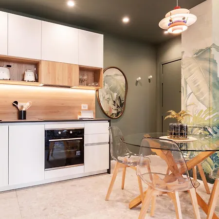 Esclusivo Nel Cuore Del Design E Moda Apartamento