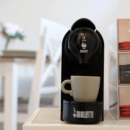 Porta Romana Nuovo Trilocale Wifi E Ac Appartement