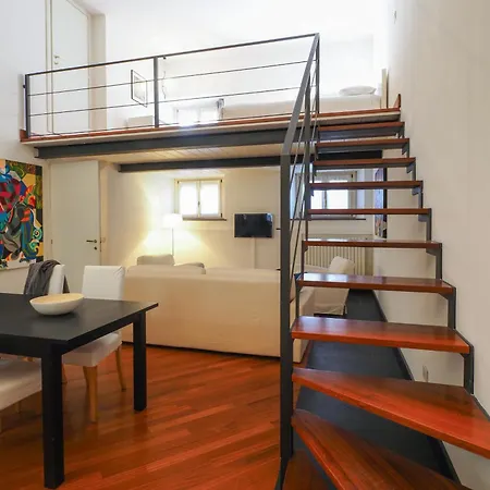 Appartement Enchanting Loft Between History&tranquility