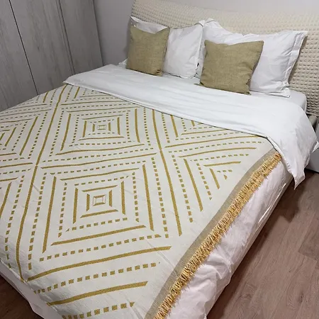Spacious 3br Flat Bignami 아파트 밀라노