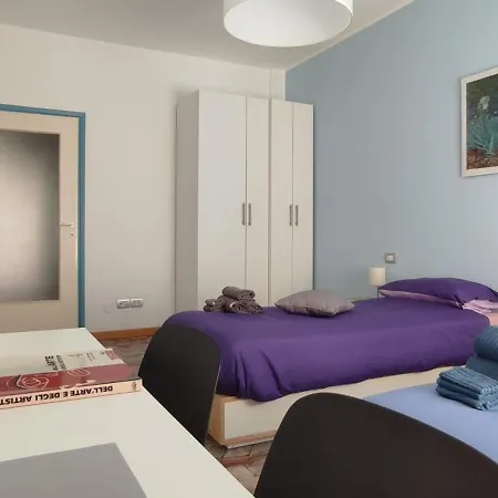 Séjour chez l'habitant 2 Minimal