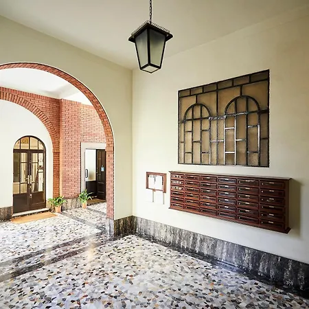 Under The Stars, Life Milano, Corso Sempione