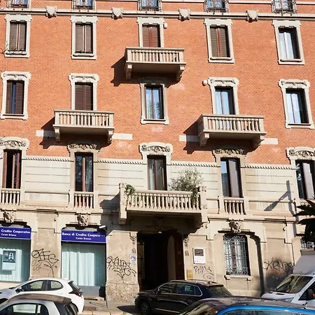 Under The Stars, Life Milano, Corso Sempione