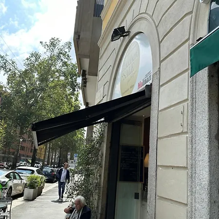 Porta Venezia - San Babila Apartment Milan