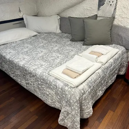 Porta Venezia - San Babila Apartment