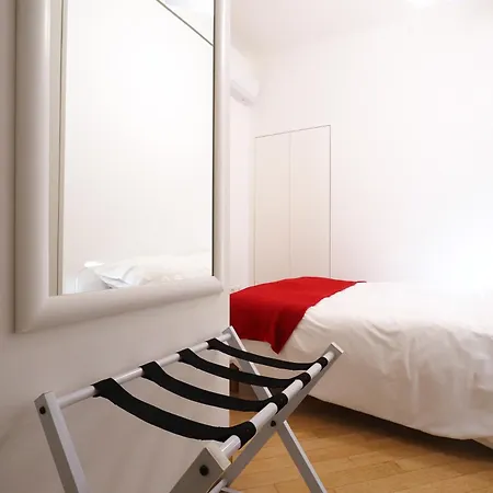 Design Navigli Mm S Agostino * Milano