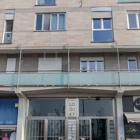 Di Design A Pochi Passi Da Metro E Centro Mailand