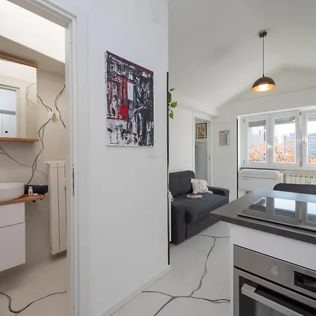 San Siro Sky View Posto Auto Gratuito Apartment *