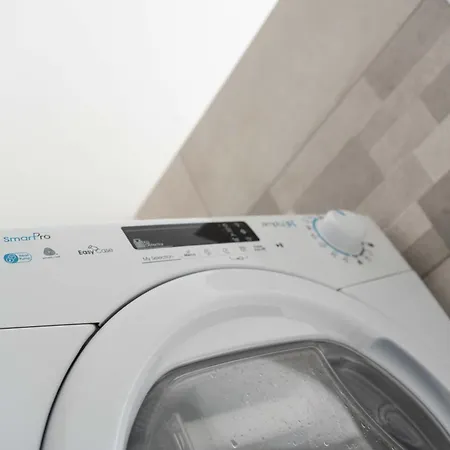 12 Centro Parking Free شقة