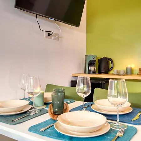 Near The Duomo, Mini Navigli * Milano