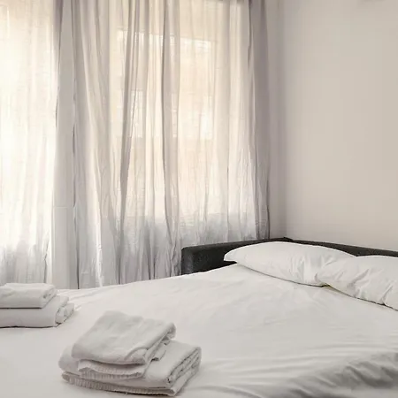 Joivy Charming 2br Flat Near Citylife