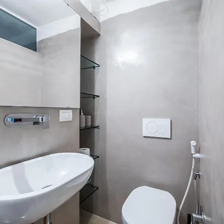 Navigli 10 Min - Modern Design Apartment