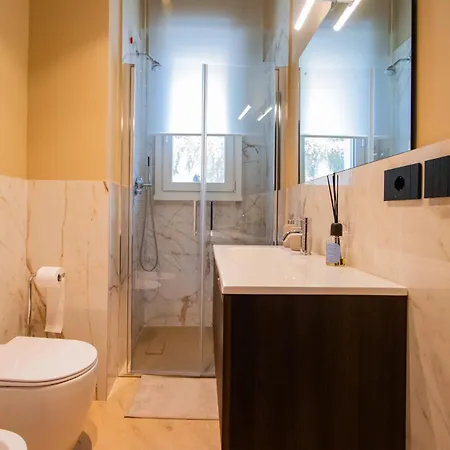 Fashion & Design District- Fancy * Milano