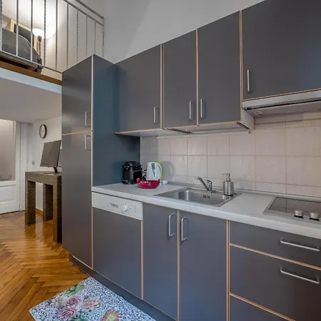 Ausonio 14 Appartement *