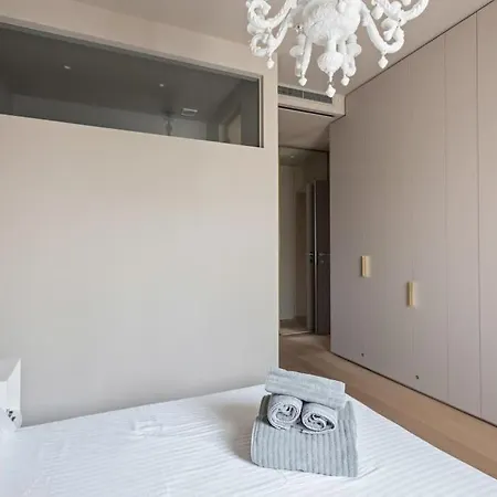 Easylife - - Suffragio 3 - Fashion District